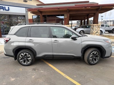 2026 Subaru FORESTER Premium