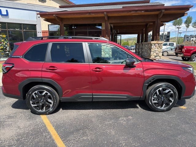 2026 Subaru FORESTER Premium Hybrid