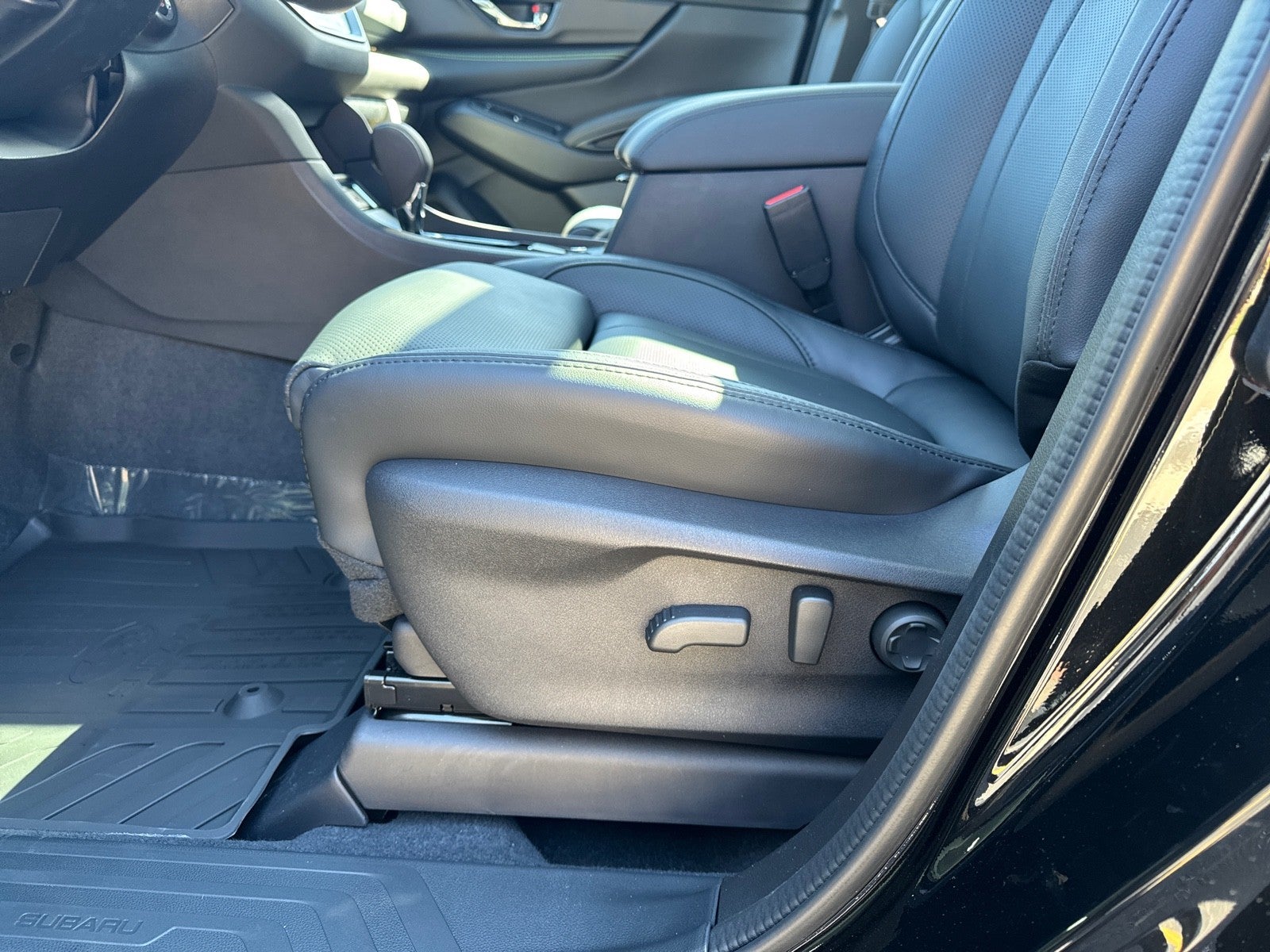 2025 Subaru ASCENT Onyx Edition Touring