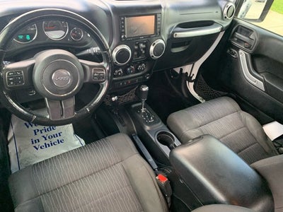 2012 Jeep Wrangler Unlimited Sahara