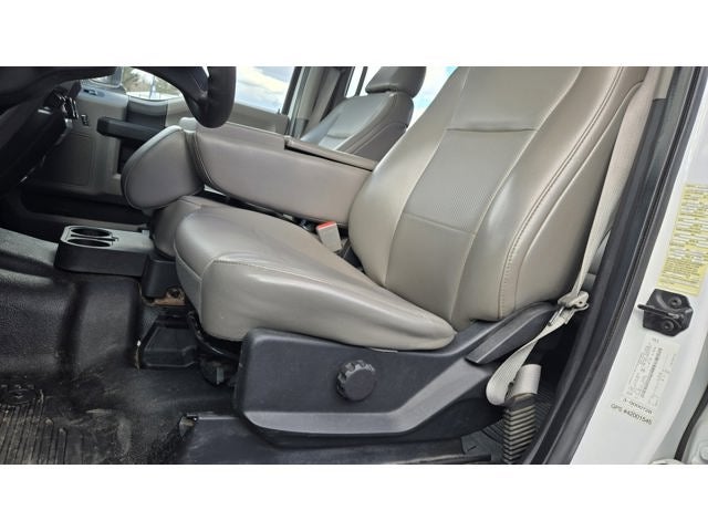 2018 Ford Super Duty F-350 DRW XL