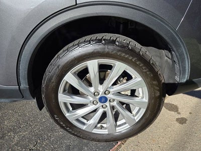 2022 Ford Escape Titanium