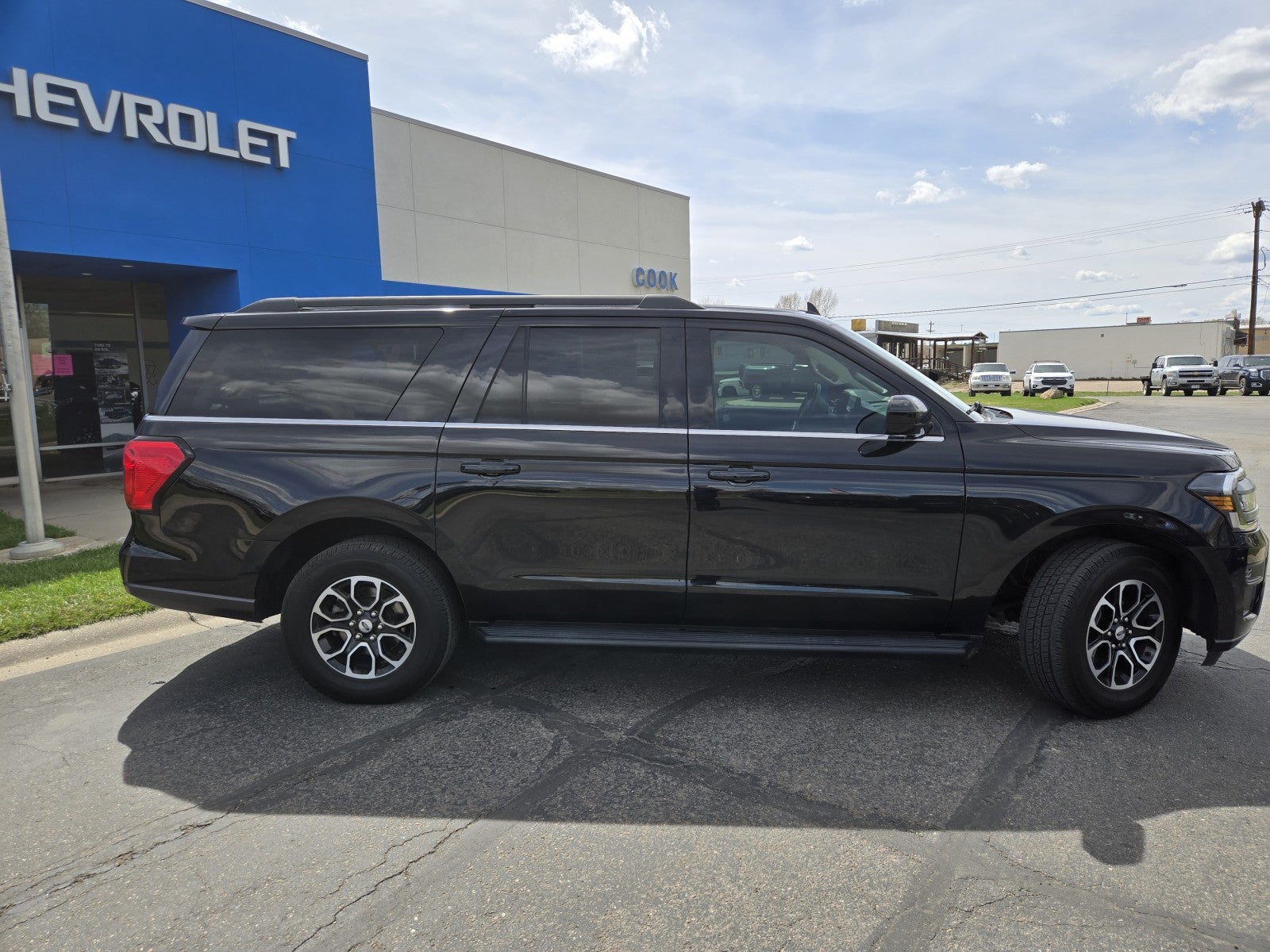 2024 Ford Expedition Max XLT