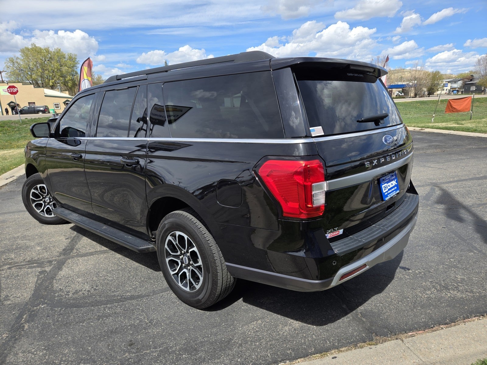 2024 Ford Expedition Max XLT