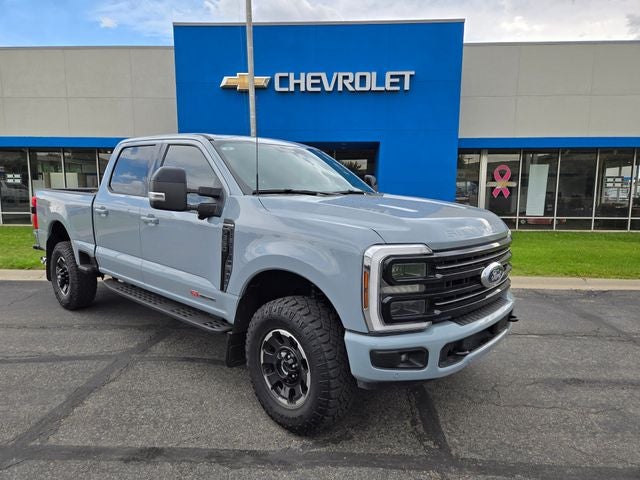2025 Ford F-350SD Platinum Tremor