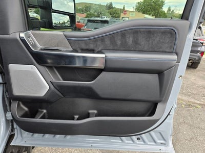 2025 Ford F-350SD Platinum Tremor