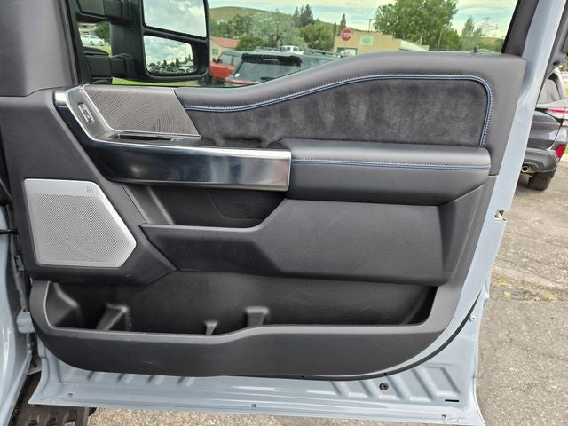 2025 Ford F-350SD Platinum Tremor