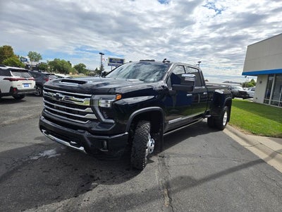 2025 Chevrolet Silverado 3500HD High Country DRW