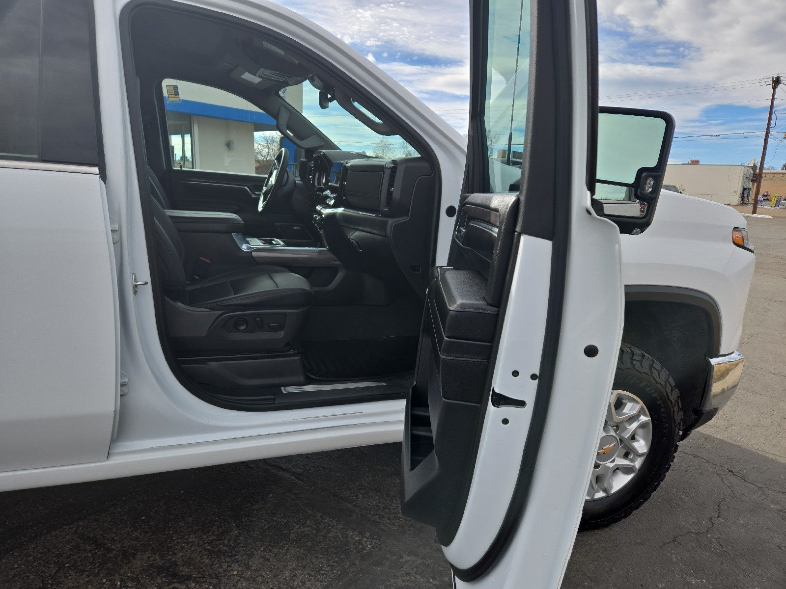 2024 Chevrolet Silverado 2500HD LTZ