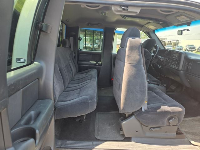 2000 Chevrolet Silverado 2500 LS