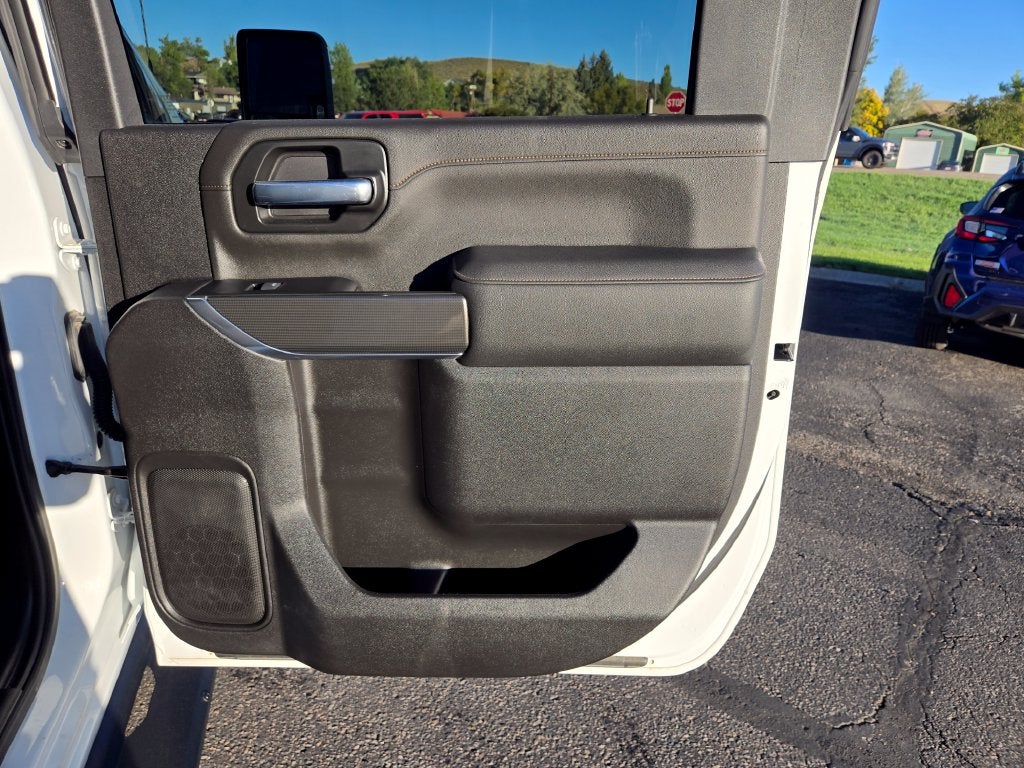 2023 GMC Sierra 2500HD AT4