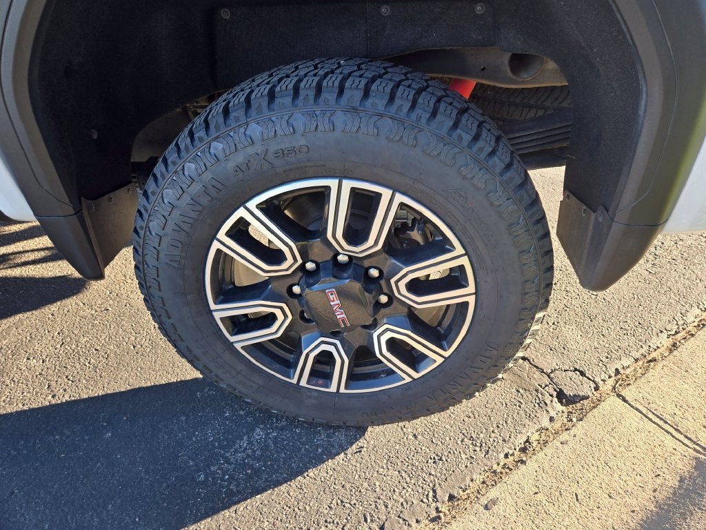 2023 GMC Sierra 2500HD AT4