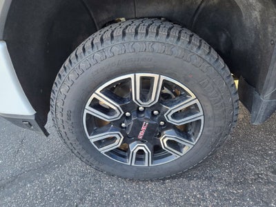 2023 GMC Sierra 2500HD AT4