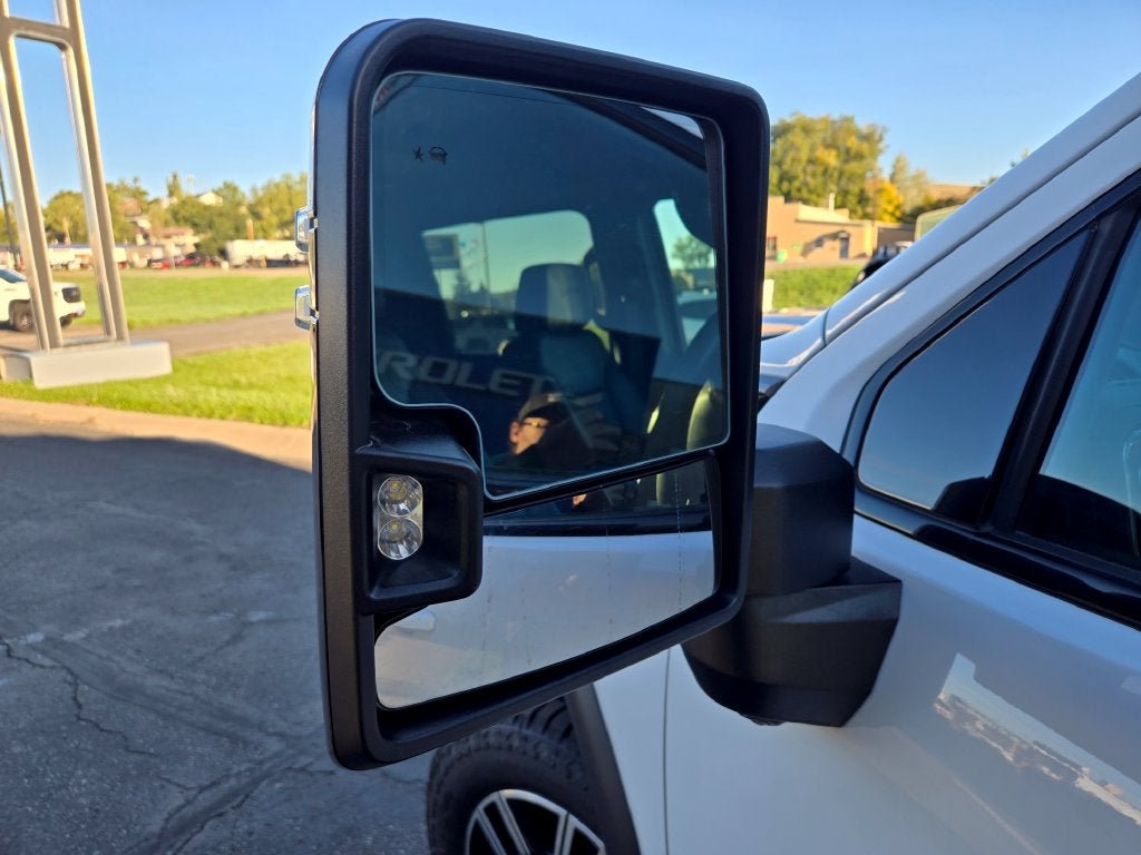 2023 GMC Sierra 2500HD AT4