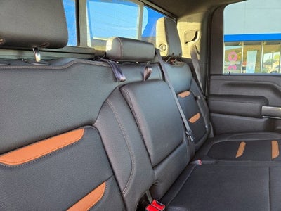 2023 GMC Sierra 2500HD AT4