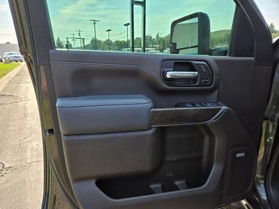 2022 GMC Sierra 3500HD Denali
