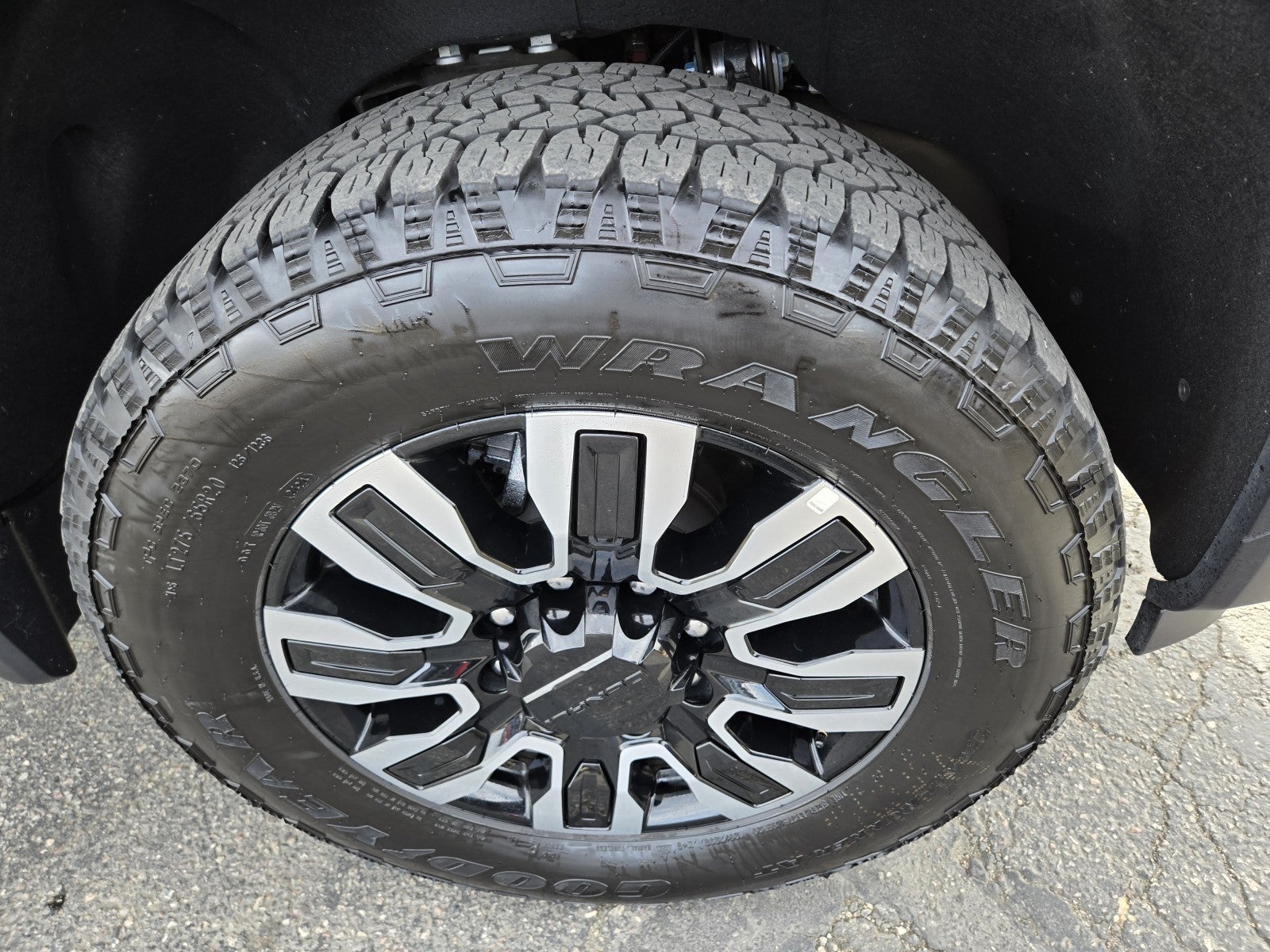 2024 GMC Sierra 2500HD Denali Ultimate