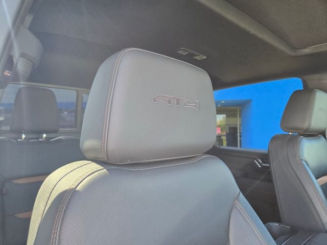 2025 GMC Sierra 3500HD AT4