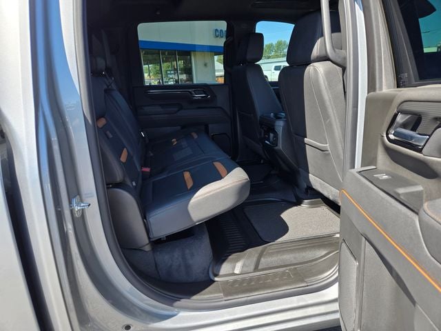 2025 GMC Sierra 3500HD AT4