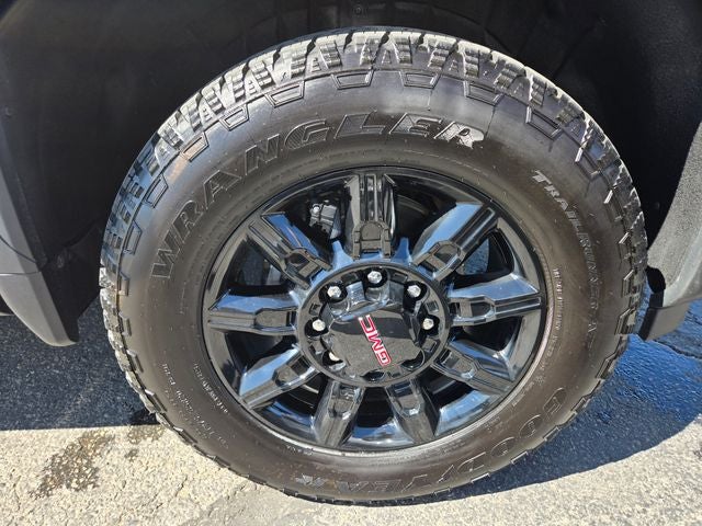 2025 GMC Sierra 3500HD AT4