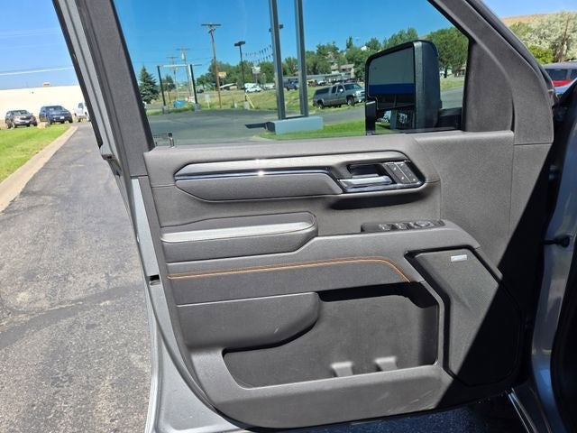 2025 GMC Sierra 3500HD AT4