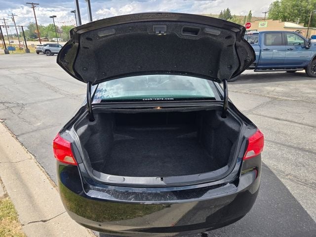2017 Chevrolet Impala LT 1LT