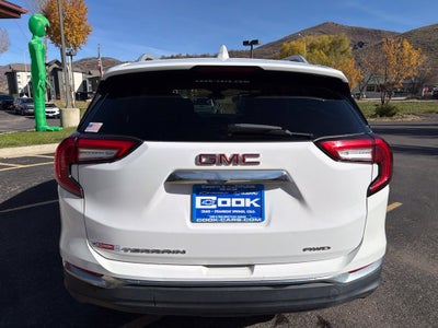2023 GMC Terrain SLT
