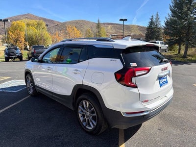 2023 GMC Terrain SLT