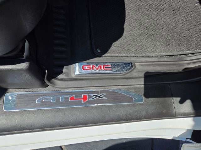 2022 GMC Sierra 1500 AT4X