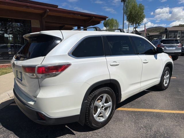 2016 Toyota Highlander LE V6