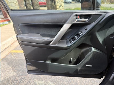 2015 Subaru Forester 2.0XT Touring