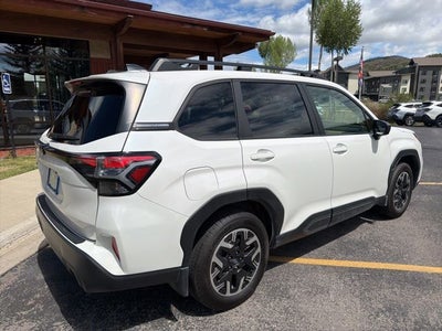 2025 Subaru Forester Premium