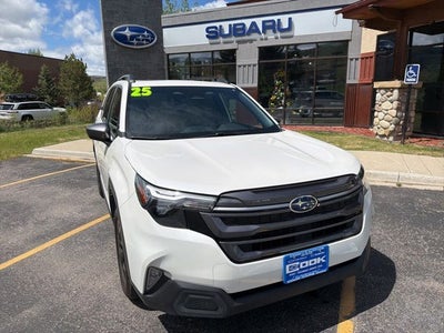 2025 Subaru Forester Premium