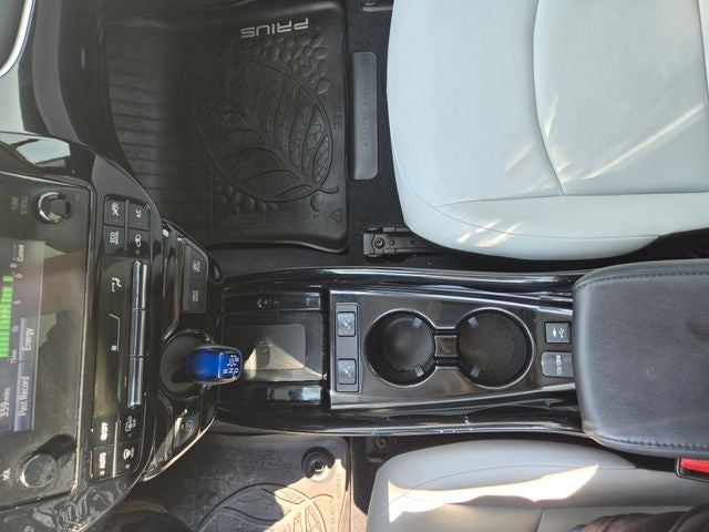 2019 Toyota Prius XLE AWD-e