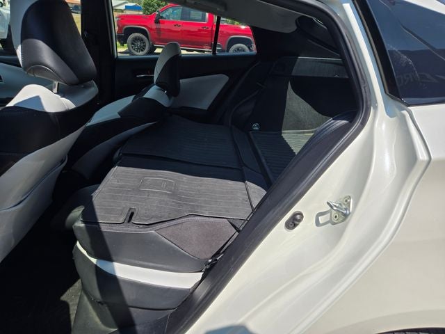 2019 Toyota Prius XLE AWD-e