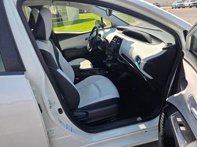 2019 Toyota Prius XLE AWD-e