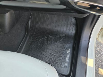 2019 Toyota Prius XLE AWD-e