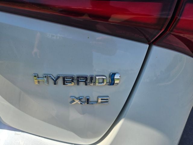 2019 Toyota Prius XLE AWD-e