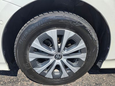 2019 Toyota Prius XLE AWD-e
