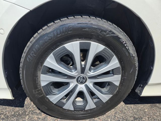 2019 Toyota Prius XLE AWD-e