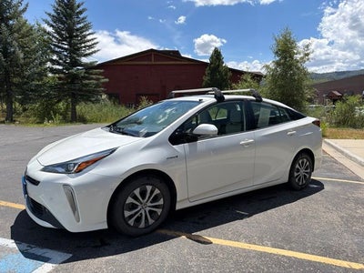 2019 Toyota Prius XLE AWD-e