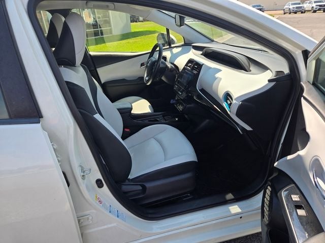 2019 Toyota Prius XLE AWD-e