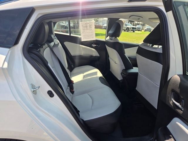 2019 Toyota Prius XLE AWD-e
