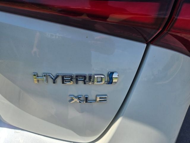 2019 Toyota Prius XLE AWD-e