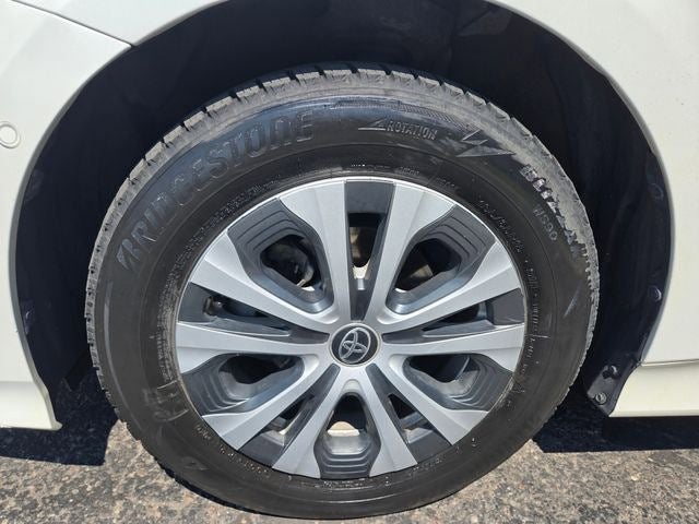 2019 Toyota Prius XLE AWD-e