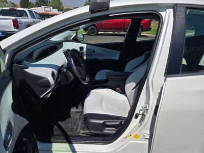 2019 Toyota Prius XLE AWD-e