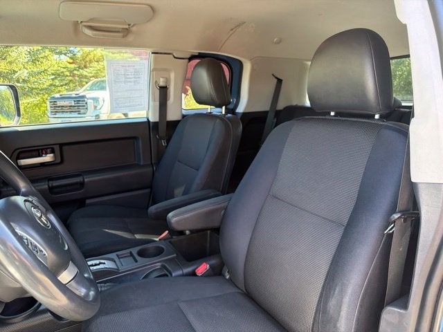 2013 Toyota FJ Cruiser Base