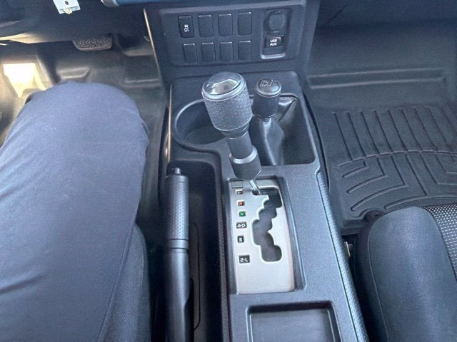 2013 Toyota FJ Cruiser Base