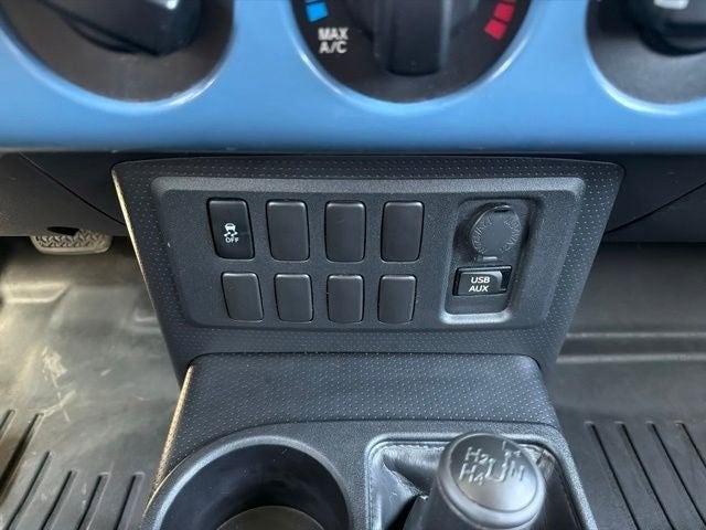 2013 Toyota FJ Cruiser Base