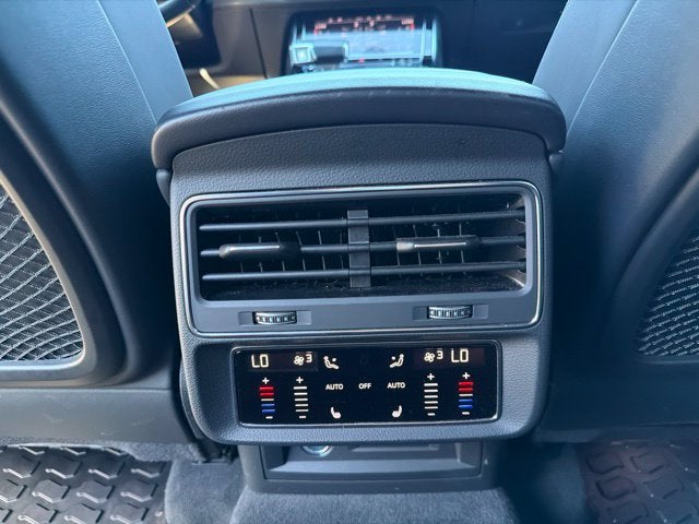 2024 Audi SQ8 4.0T Prestige quattro